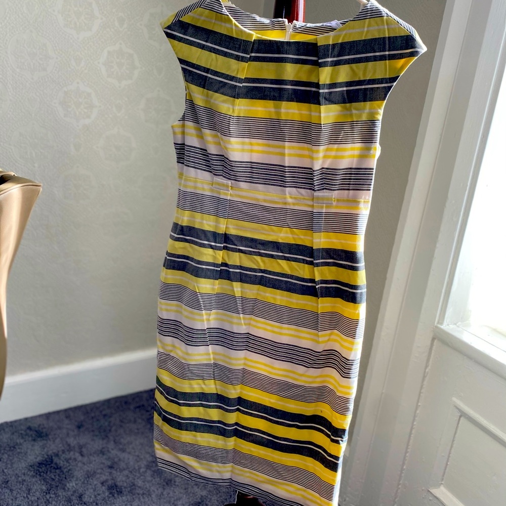 Beautiful dress just wrinkly , high quality